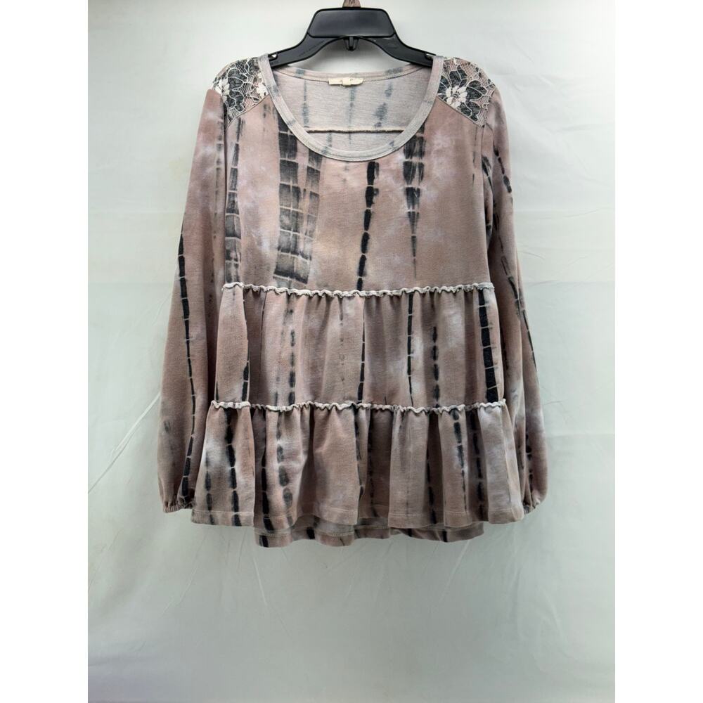 Tiered Mystree L tie-dye/Lace top gray and pink